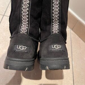 UGG Women's Black Winter Boots